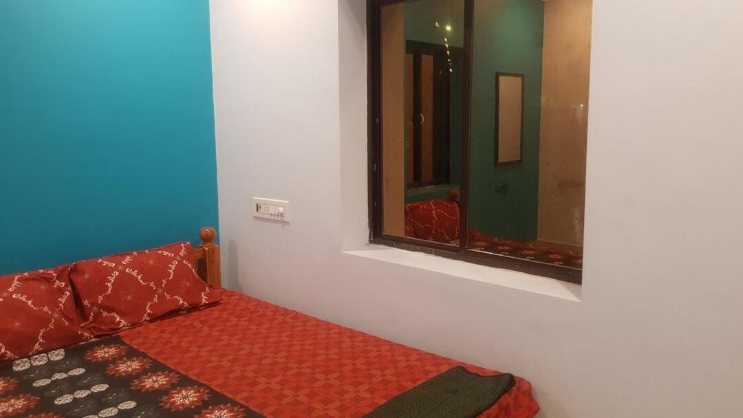 Jms Guest House Tirunallar Esterno foto